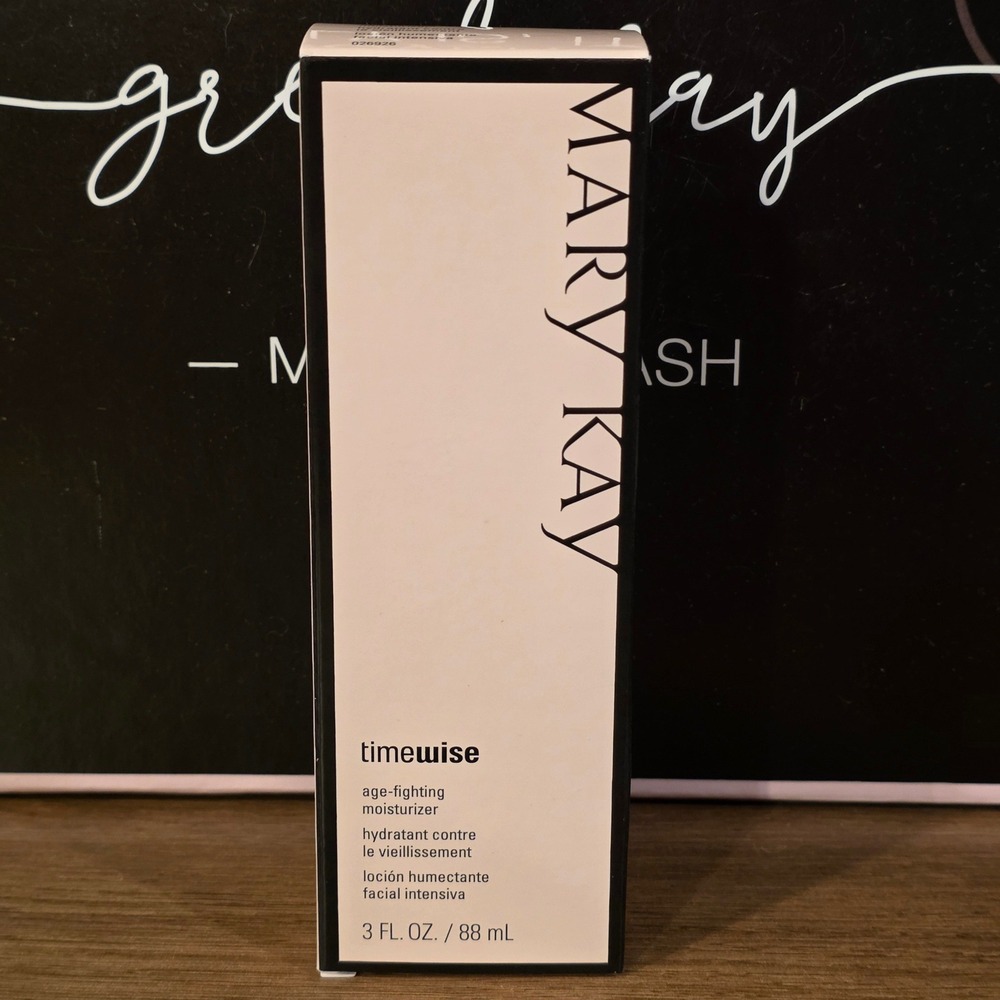 Mary Kay TimeWise Age-Fighting Face Moisturizer 3oz Combination Oily Skin 026926